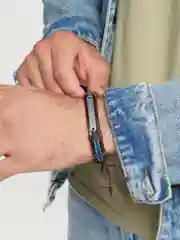 Браслет кожаный