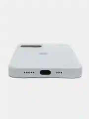 Белый чехол iPhone 12 / 12 Pro с закрытым низом Silicone case