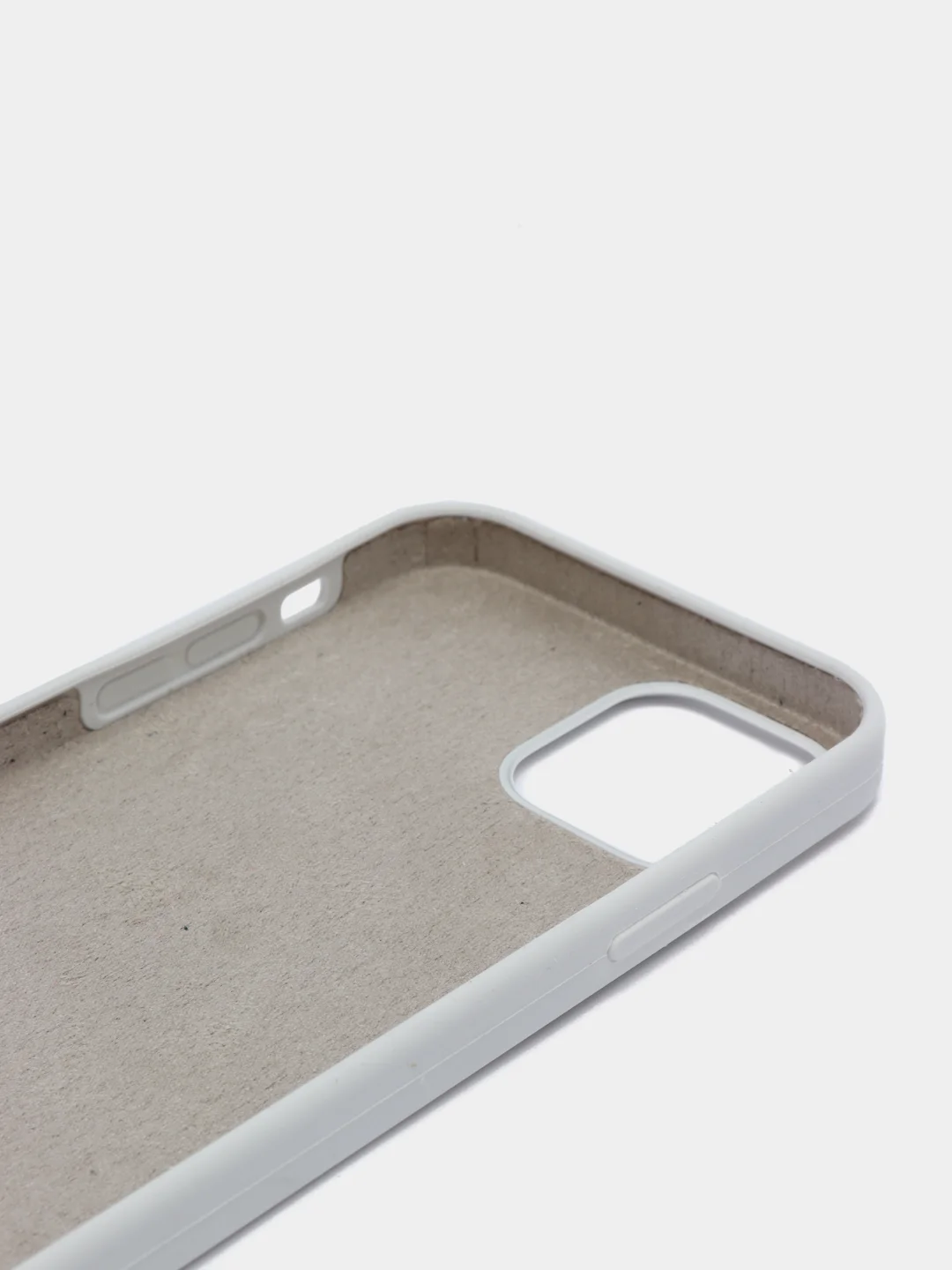 Белый чехол iPhone 12 / 12 Pro с закрытым низом Silicone case