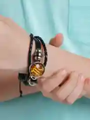 Бронзовый браслет кожаный "Знаки зодиака", унисекс