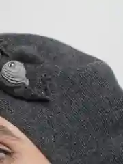 Берет женский