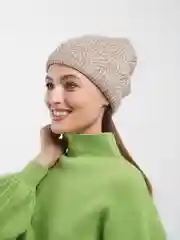 Прозрачный шапка женская зимняя