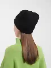 Черный шапка женская вязаная