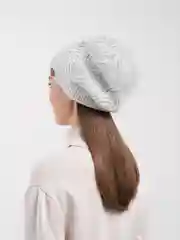 Слоновая кость шапка женская зимняя