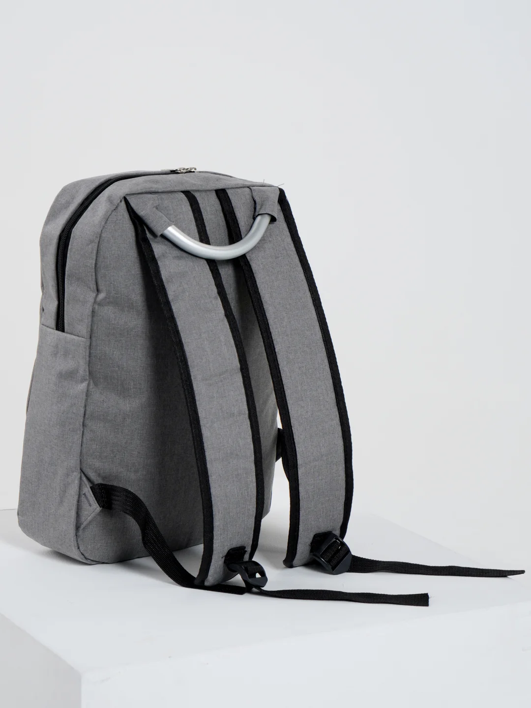 Серый рюкзак повседневный Casual Daypack 16 л