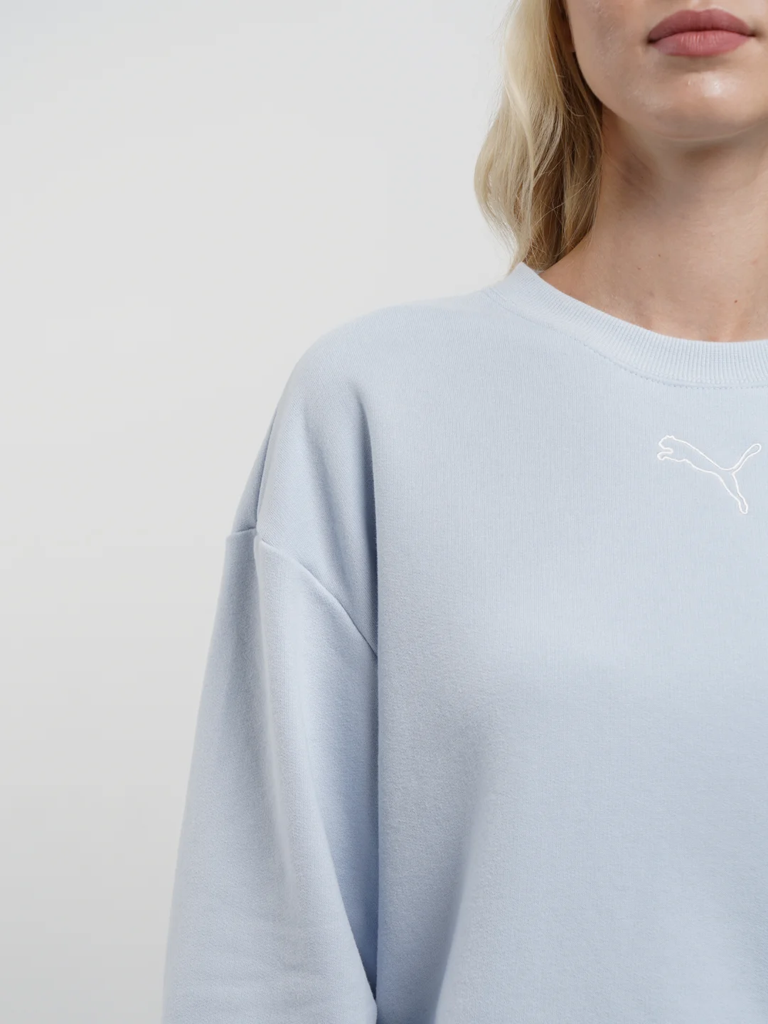 Костюм спортивный женский Puma Loungewear Suit