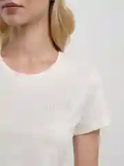 Футболка женская Puma ESS+ Embroidery, белая
