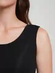 Черный топ женский короткий