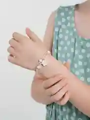 Конфетный браслет на руку