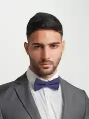 Синий галстук-бабочка в горошек
