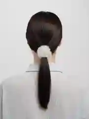 Белый меховая резинка для волос