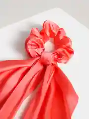 Коралловый резинка-платок с длинным бантом