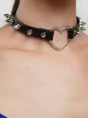 Черный чокер "Сердце" женский
