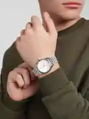 Белый часы мужские, классические, с коробкой