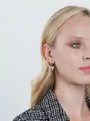 Желтый серьги со стразами "Бант" на колечке