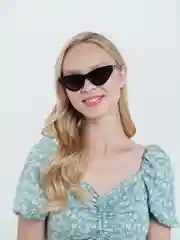 Черный солнцезащитные очки в форме "Кошачий глаз"