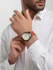 Бежевый часы кварцевые мужские
