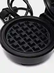 Черный электрическая вафельница BQ ST1002, 700 Вт, антипригарная