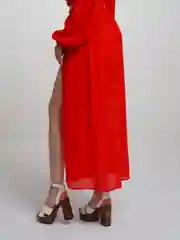 Алый пляжный костюм топ и юбка