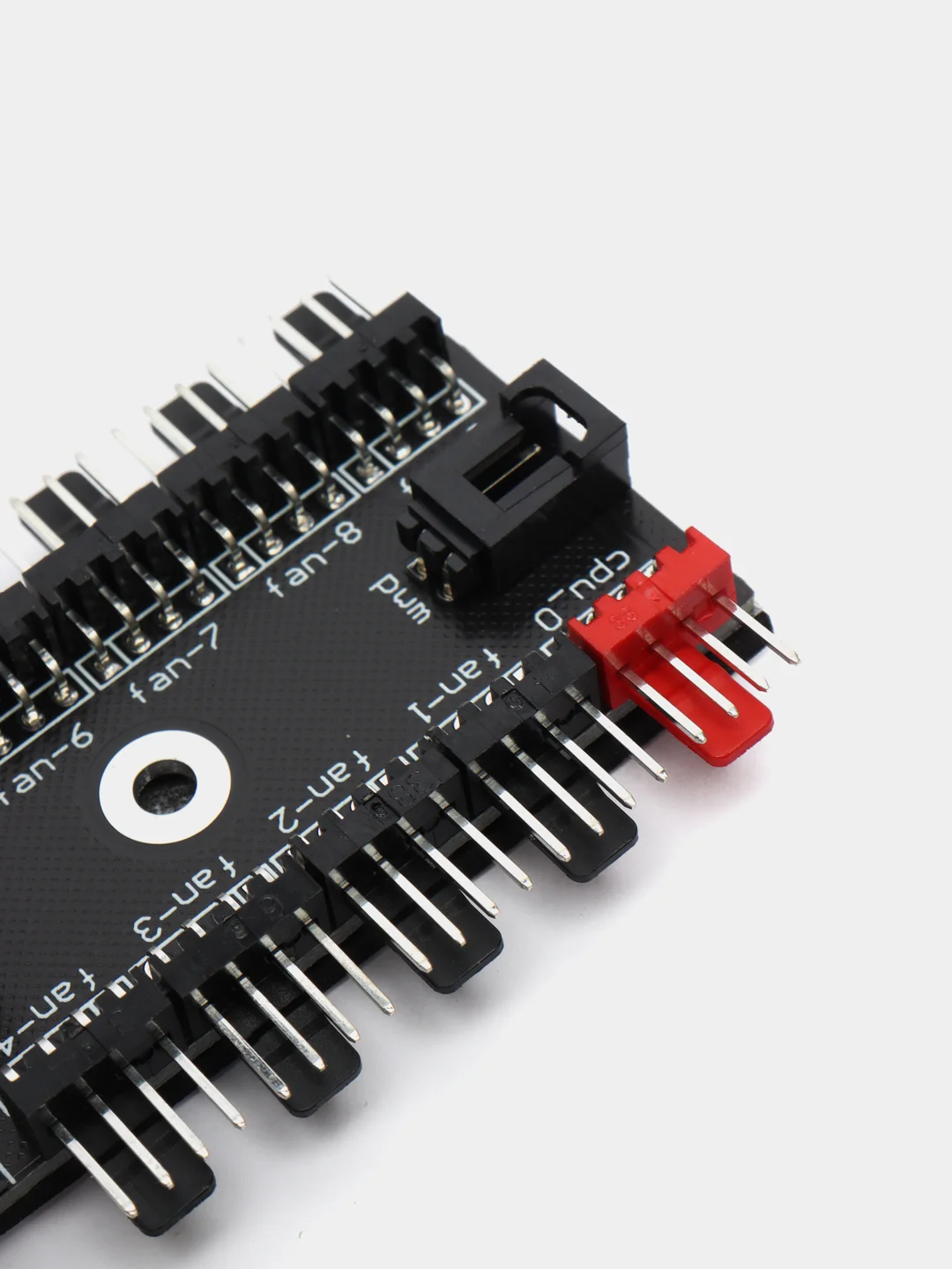 Контроллер для вентиляторов Molex SATA PWM