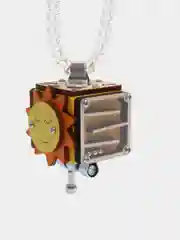 Желтый бизикубик Мини NOVA Toys/ Развивающие игрушки/ Деревянные для малышей / Дорожный Бизиборд