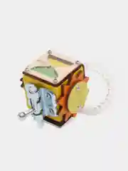Желтый бизикубик Мини NOVA Toys/ Развивающие игрушки/ Деревянные для малышей / Дорожный Бизиборд