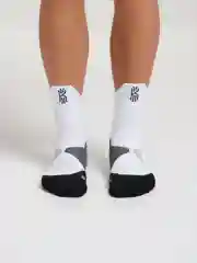 Белый носки спортивные, баскетбольные