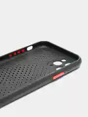 Черный чехол силиконовый с перфорацией для Айфон  iPhone 11 /11 Pro / 11 Pro Max / 12