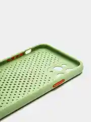 Оливковый чехол силиконовый с перфорацией для Айфон  iPhone 11 /11 Pro / 11 Pro Max / 12