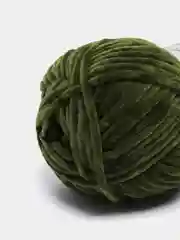 Зеленый пряжа плюшевая YarnArt Dolce (ЯрнАрт Дольче)