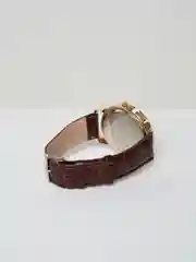 Коричневый мужские наручные часы на кожаном ремешке