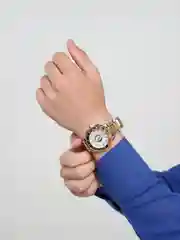 Розовый женский наручные часы