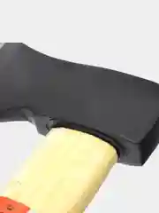 Топор кованый с деревянной ручкой
