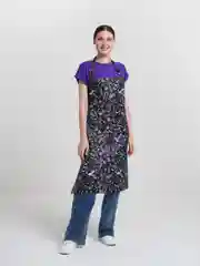Красный фартук кухонный с двумя карманами