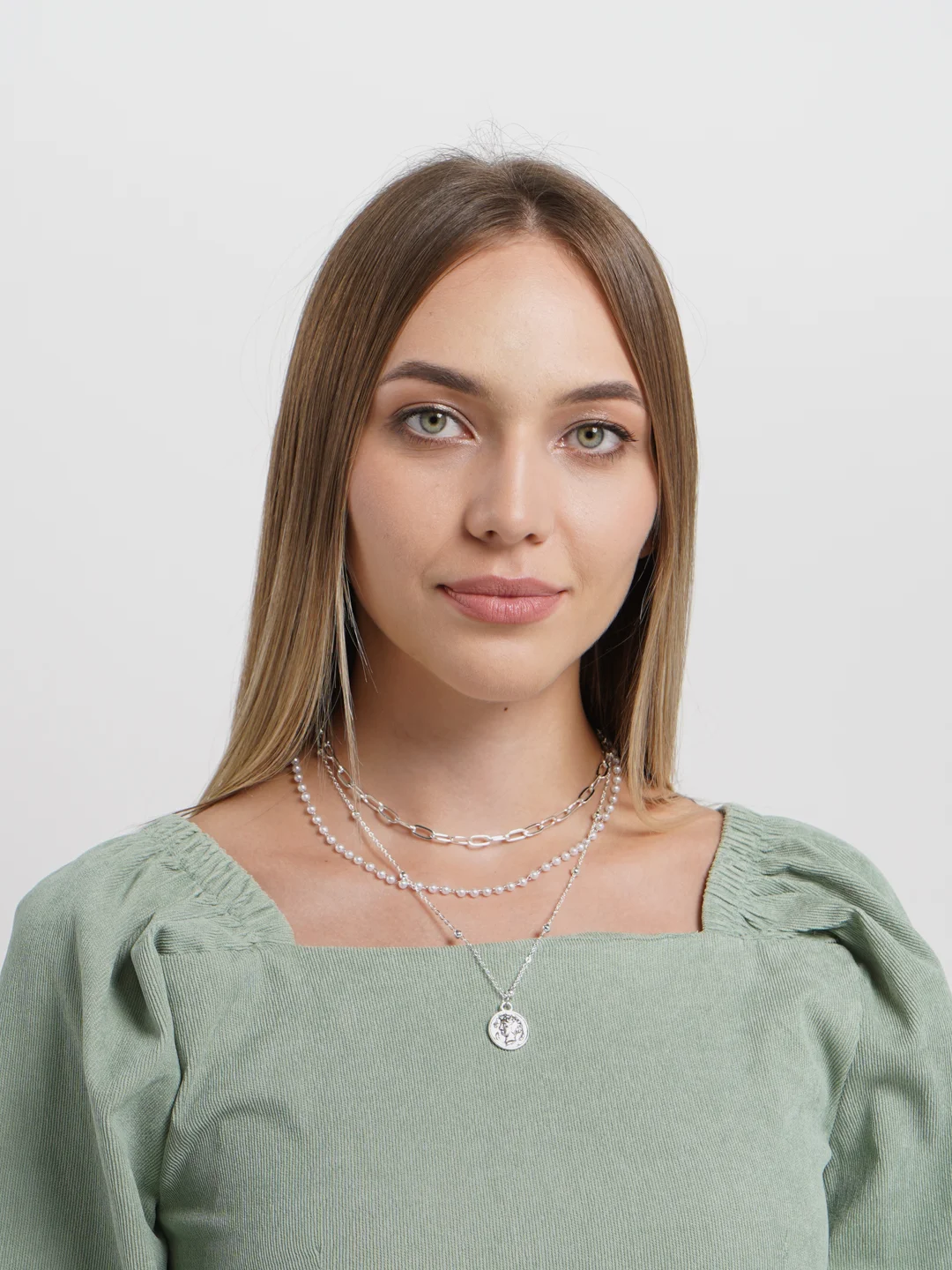 Серебряный многоуровневая цепочка на шею сподвесками