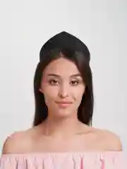 Черный кокошник