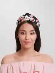 Темно-синий кокошник