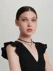 Черный чокер