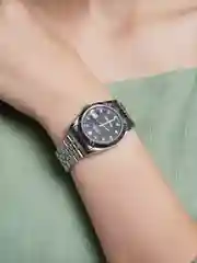 Угольный женские наручные часы. Подарочный набор часов