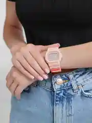 Белый часы наручные, электронные, 4 цвета