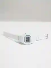 Белый часы наручные, электронные, 4 цвета