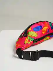 Кораллово-розовый сумка поясная