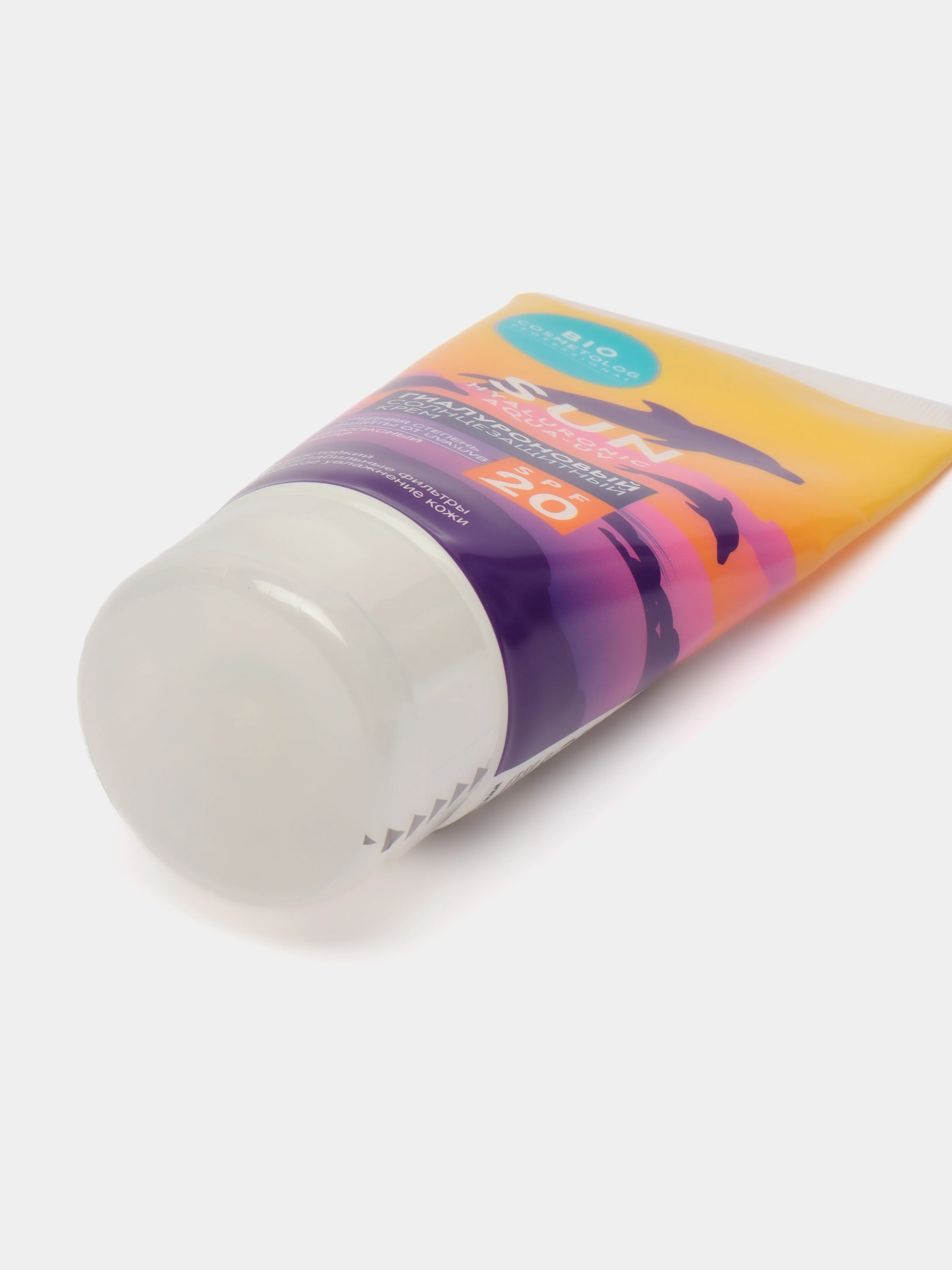 Гиалуроновый солнцезащитный крем для тела SPF 20 серии BIO Cosmetolog Professional, 150 мл