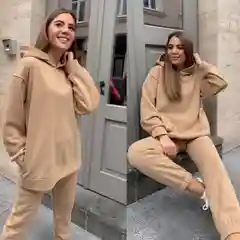 Бежевый женский утепленный костюм на флисе