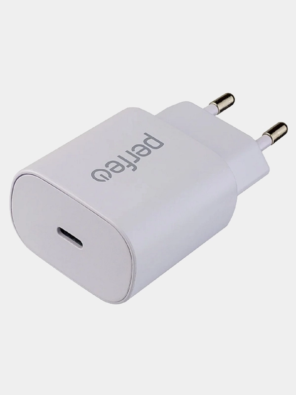 Сетевое зарядное устройство Perfeo с разъемом Type-C, 18 W, 2 цвета