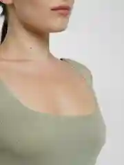 Оливковый платье женское