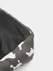 Черный лежак для собак и кошек