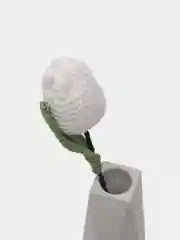 Белый тюльпаны ручной работы