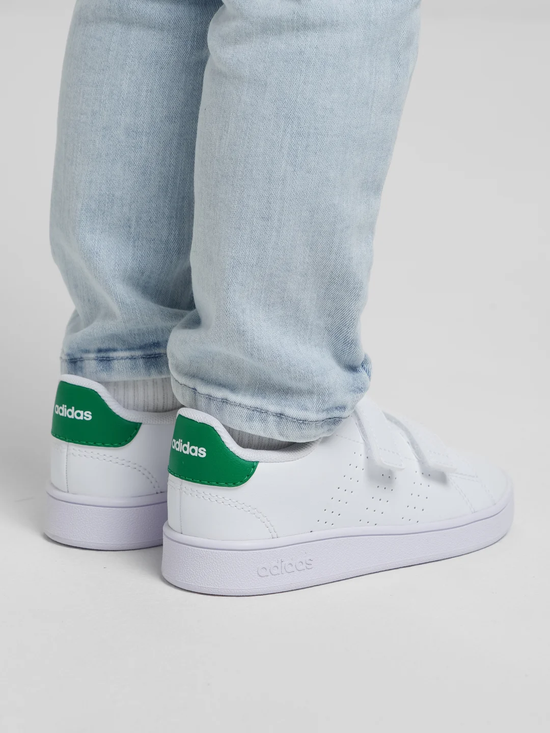 Кроссовки детские Adidas Advantage