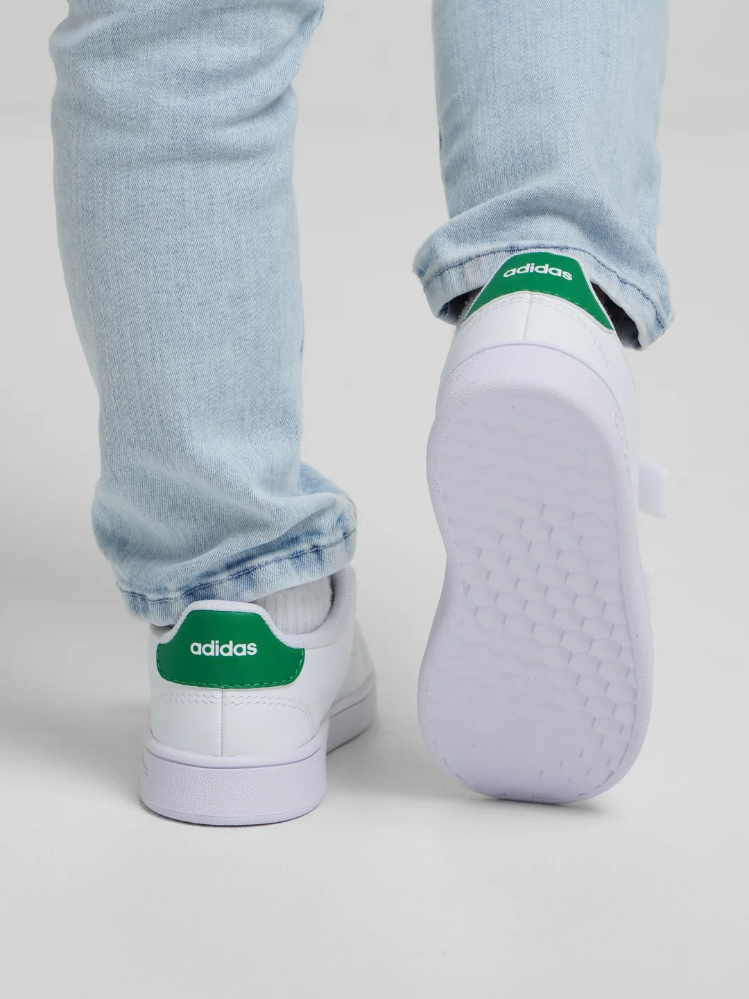 Кроссовки детские Adidas Advantage